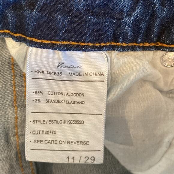 Kancan Cora Mid Rise Super Skinny Jeans Distressed Dark Wash Size 11/29 - Picture 10 of 11